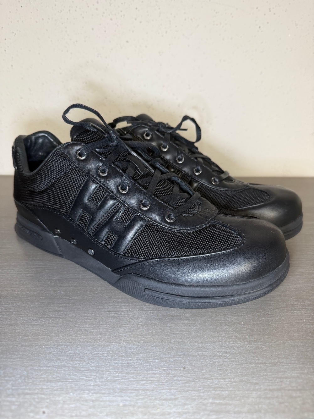 Helly Hansen Latitude 60 Men’s Leather Sneakers Size 8 Casual Comfort Shoes